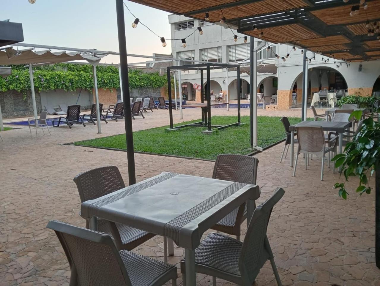 Hotel Don Gregorio カルタゴ エクステリア 写真